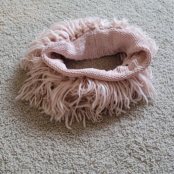 American eagle blush scarf with fringe - Picture 2 of 4